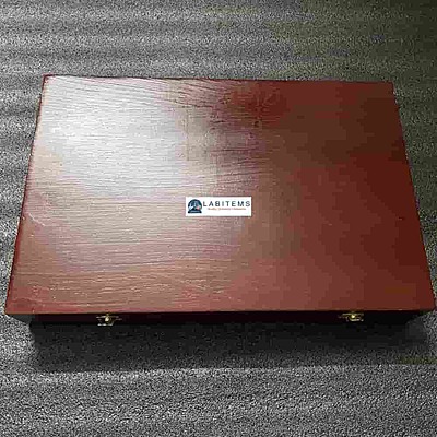 Insect storage box for colleges