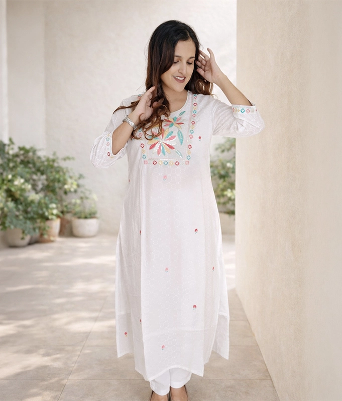 Ivory Meadow Kurta Set