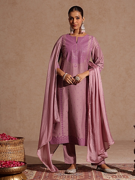Women's Purple Silk Blend Embellished Zari Printed Straight Kurta Set