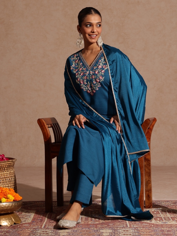 Women's Teal Blue Silk Blend Yoke Embroidered Straight Kurta Set
