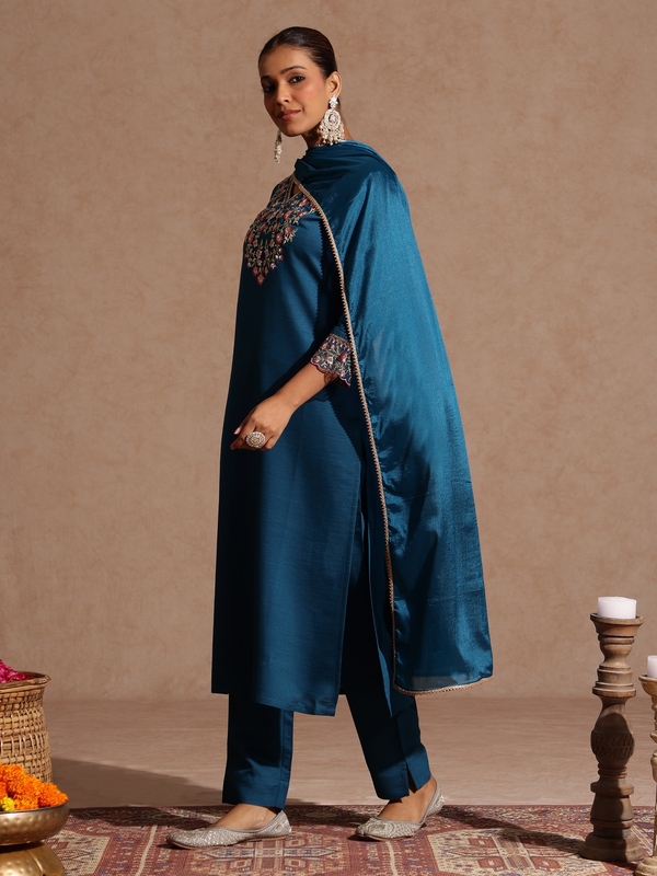 Women's Teal Blue Silk Blend Yoke Embroidered Straight Kurta Set