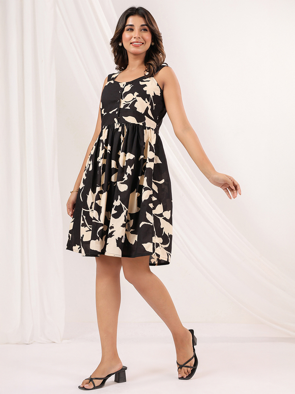 Womens black and cream pure cotton floral printed fit and flare dress
