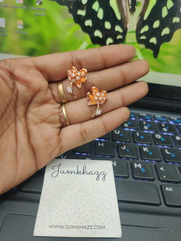 Flower Stud JAD08