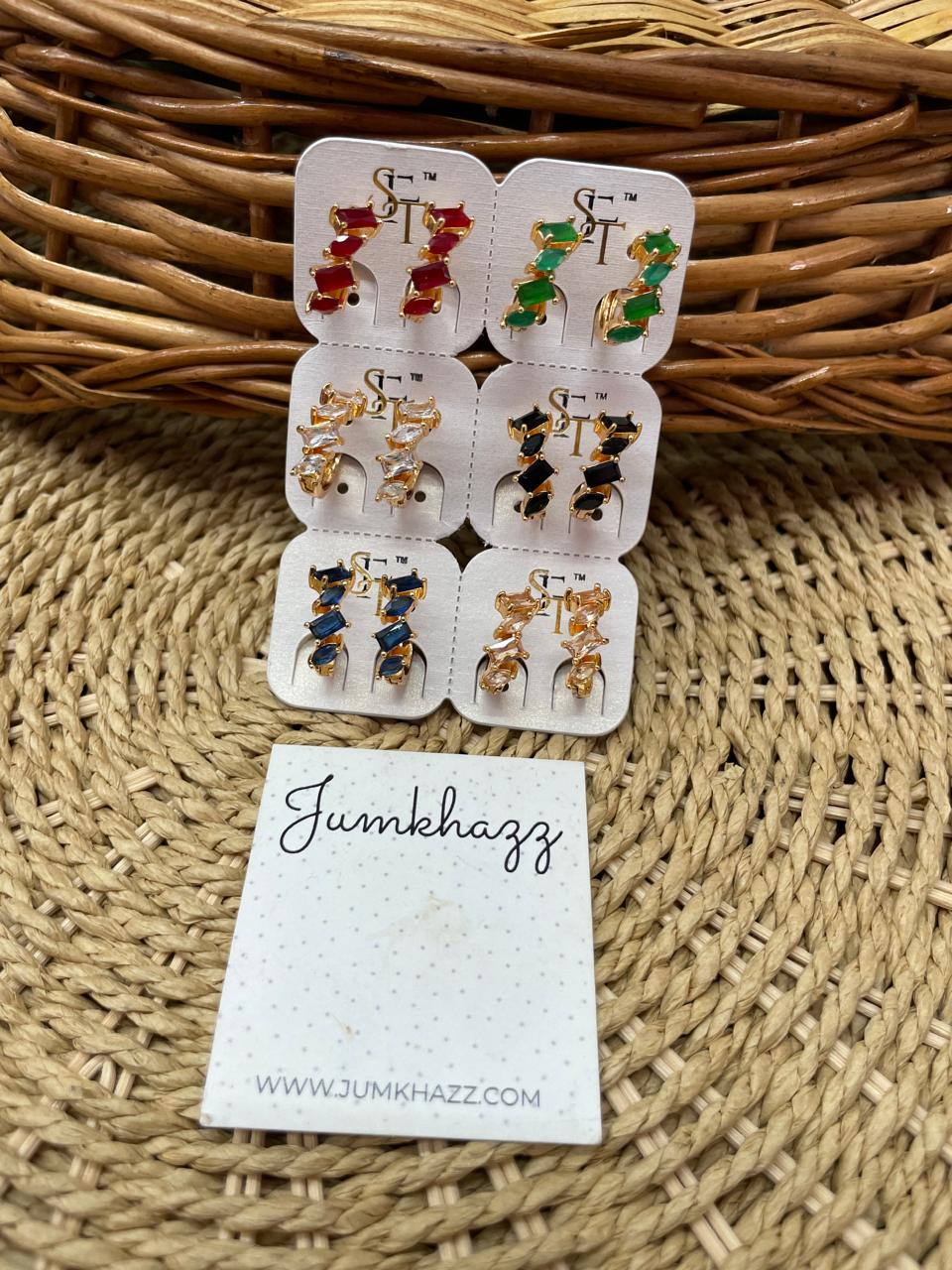 Colorful Three Stone Bali Stud (JAD296)