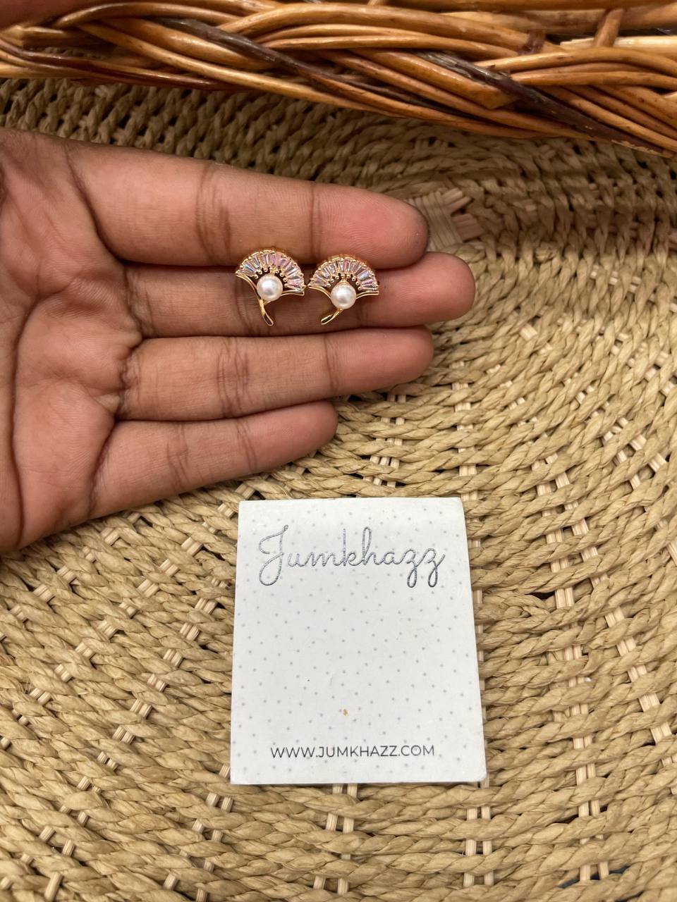 AD Stone Earring JAD325