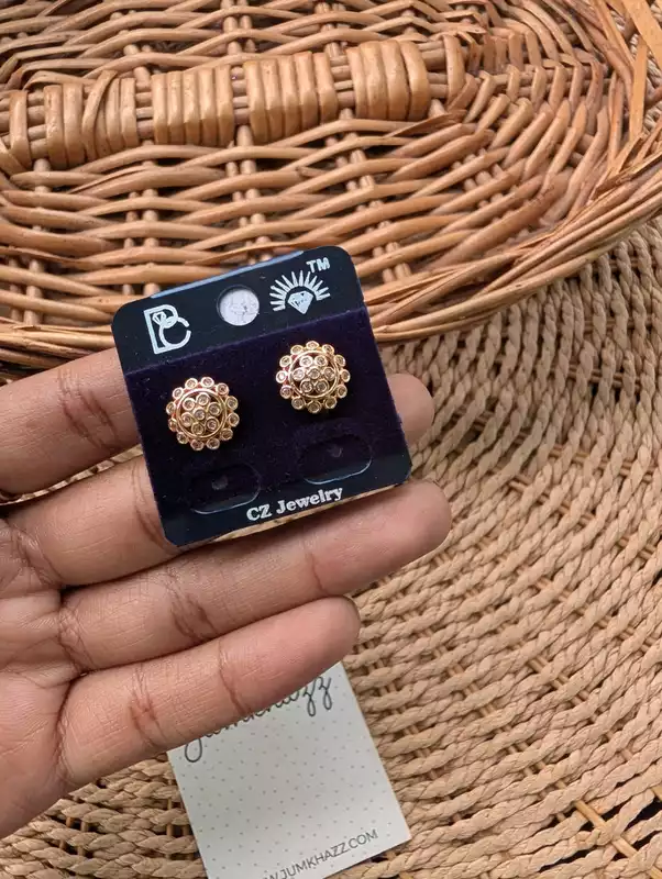 AD STUD JAD362