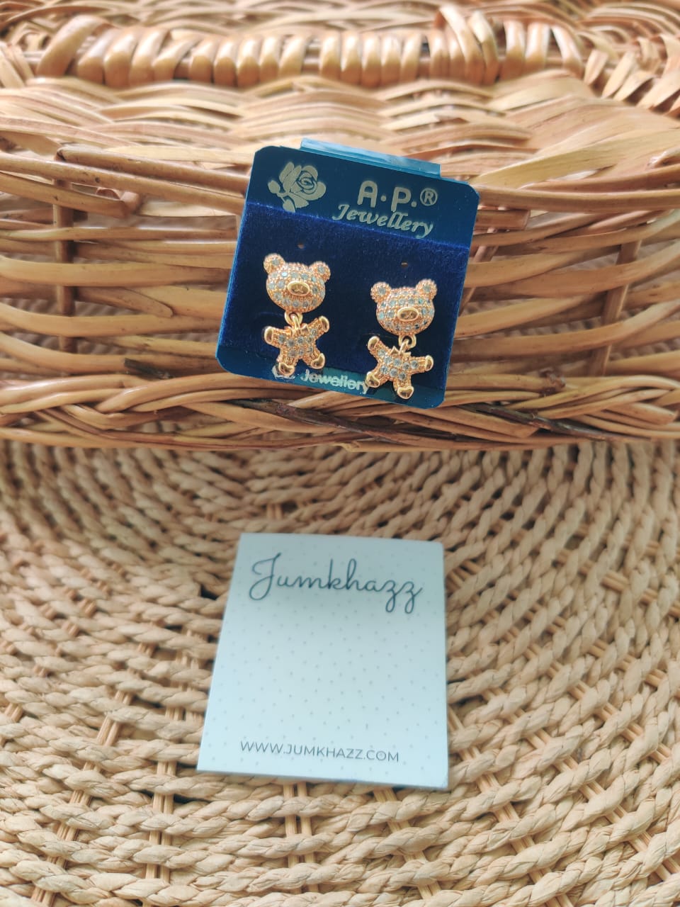 AD TEDDY EARING JAD364