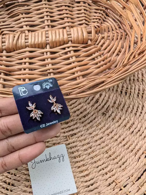 AD EARINGS JAD422