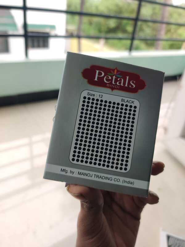 Black Bindi book JAO08