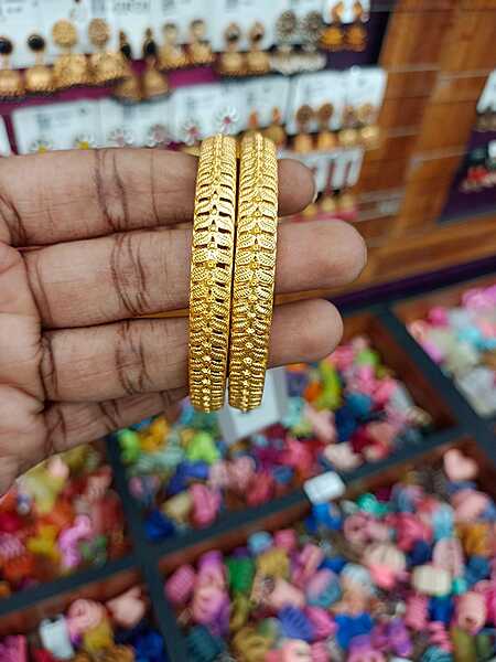 Golden Bangle JBAN154