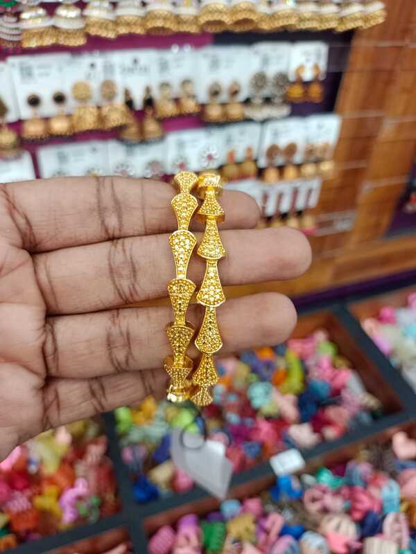 GoldenBangle JBAN156