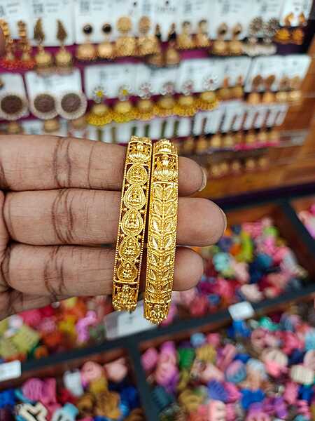 Lakshmi leaf bangle JBAN158