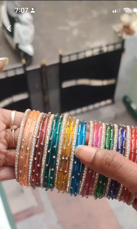 Bangle (JBAN174)