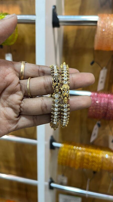 Lakshmi Bangle (JBAN22)