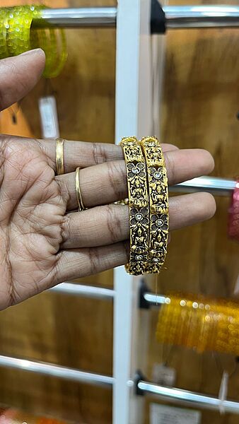 Lakshmi Bangle (JBAN27)
