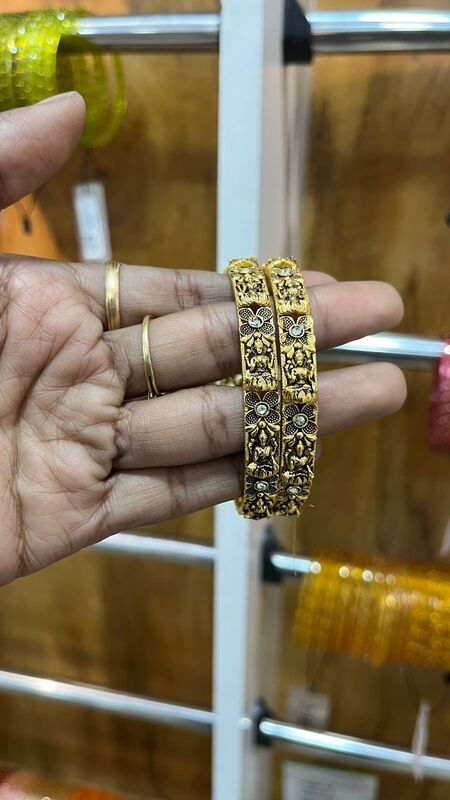 Lakshmi Bangle (JBAN27)