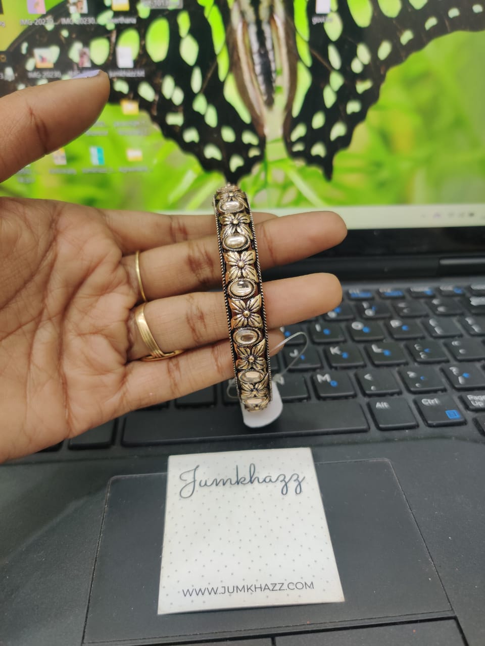 Big Stone Stud (JBAN32)