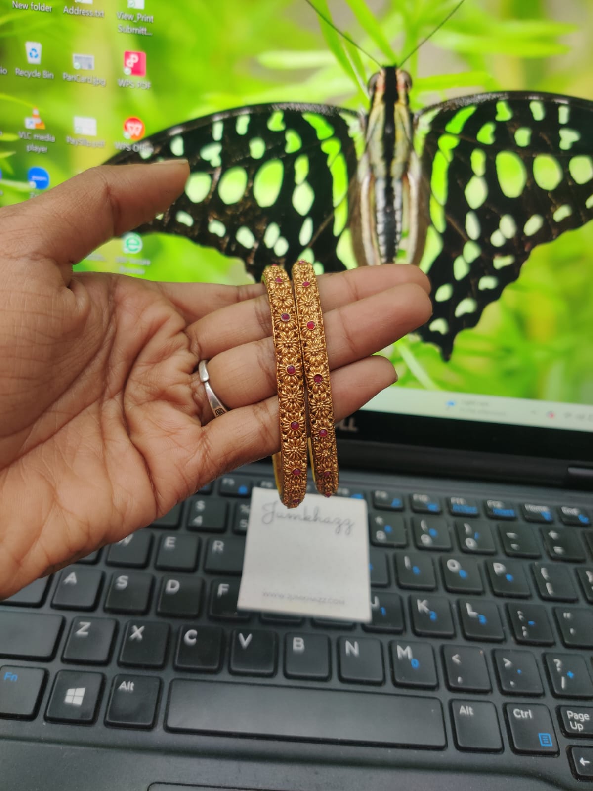 Pretty Bangle JBAN70