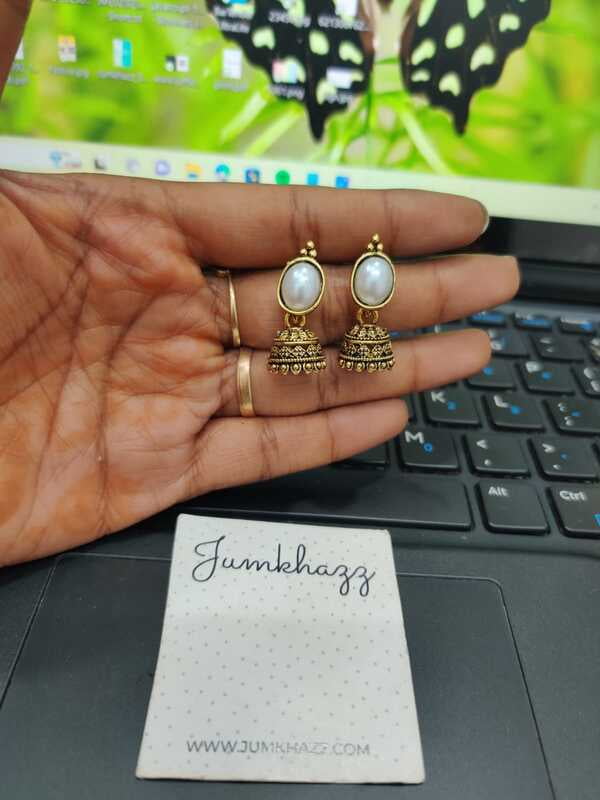 Antique White Pearl Jumkha (JBF260)