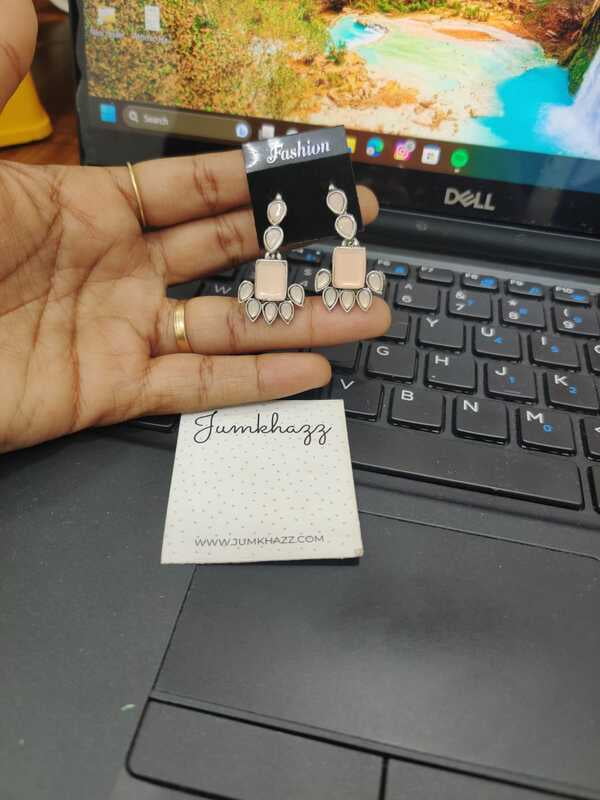 Colorful Stud (JBF48)