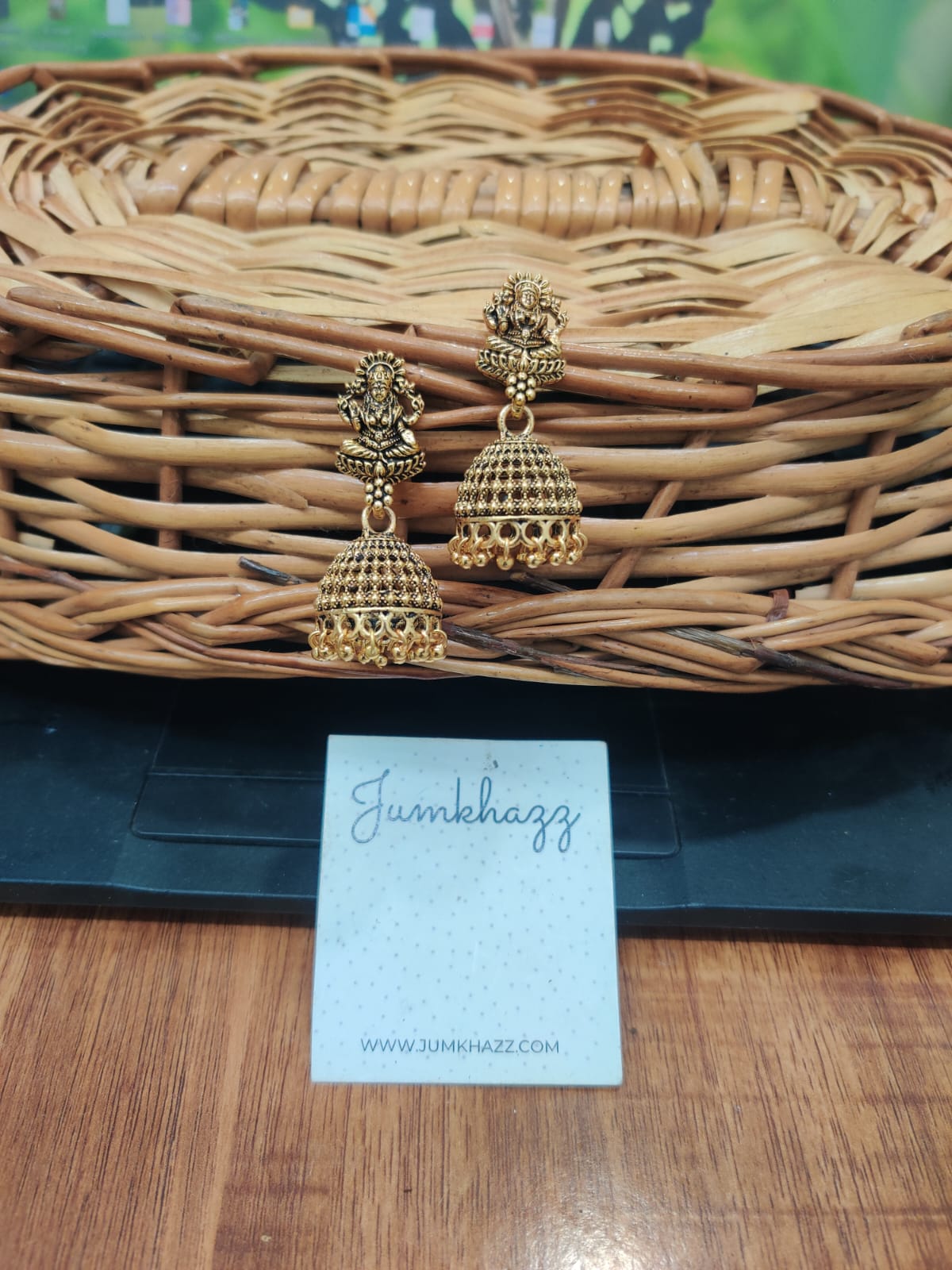 Lakshmi Jumkha JBJ548