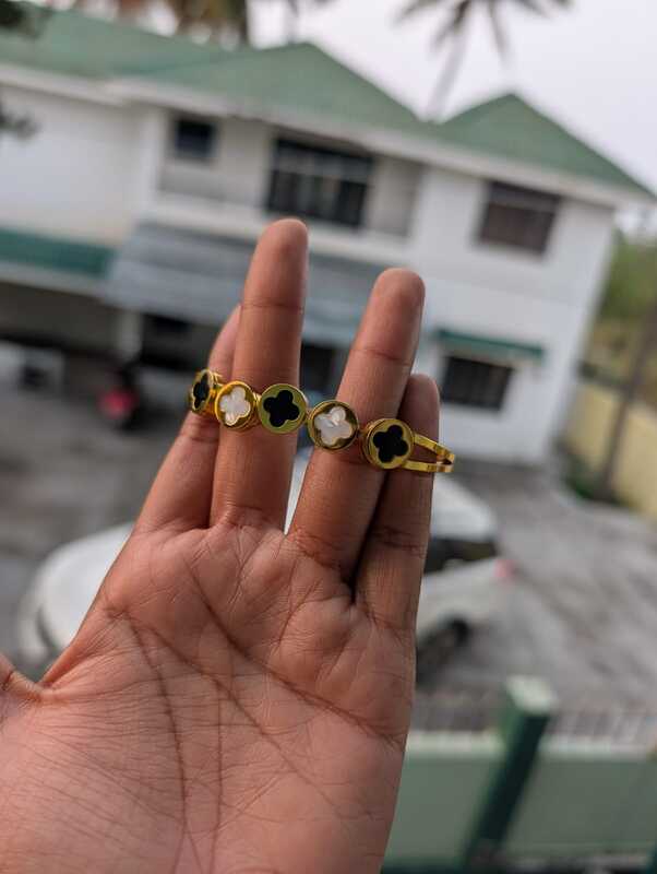 Bracelet (JBR21)