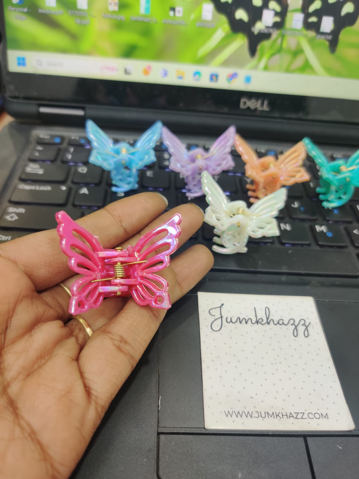 Small Glossy Butterfly Clutch (JCL160)