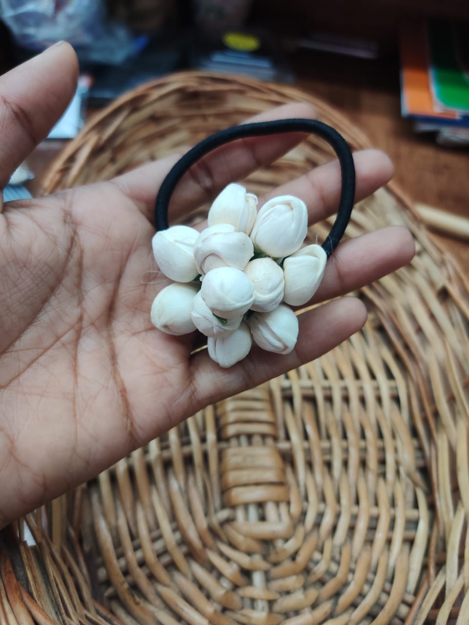 Jasmine band JCL210