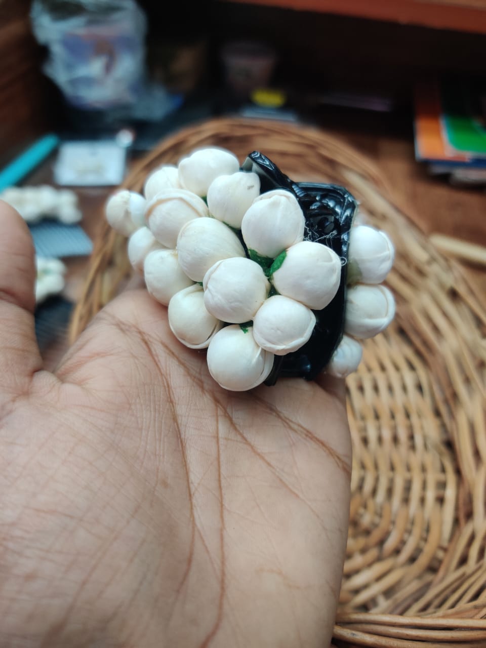 Jasmine clutch JCL212