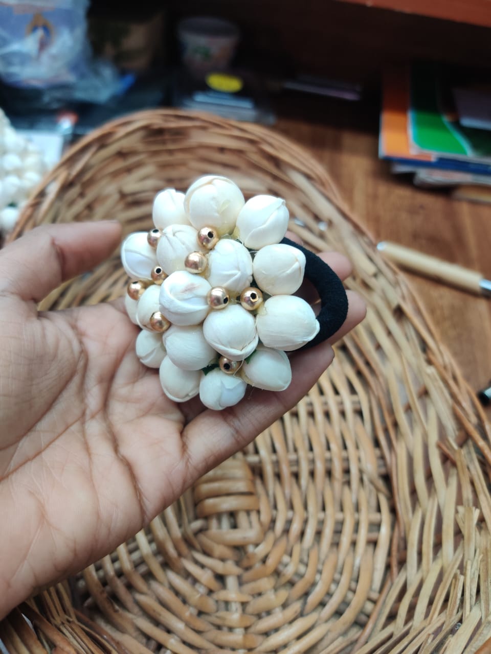 Jasmine fancy band JCL214