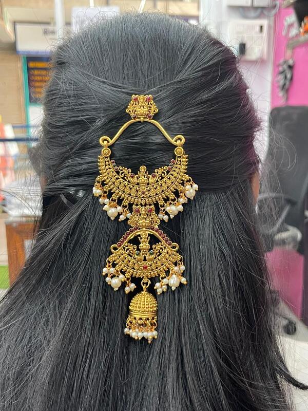 Lakshmi jada billa JCL228