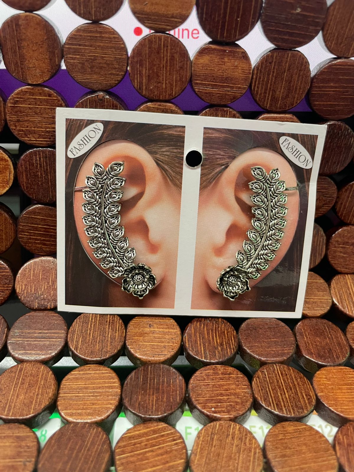 Leaf earcuff JEC14