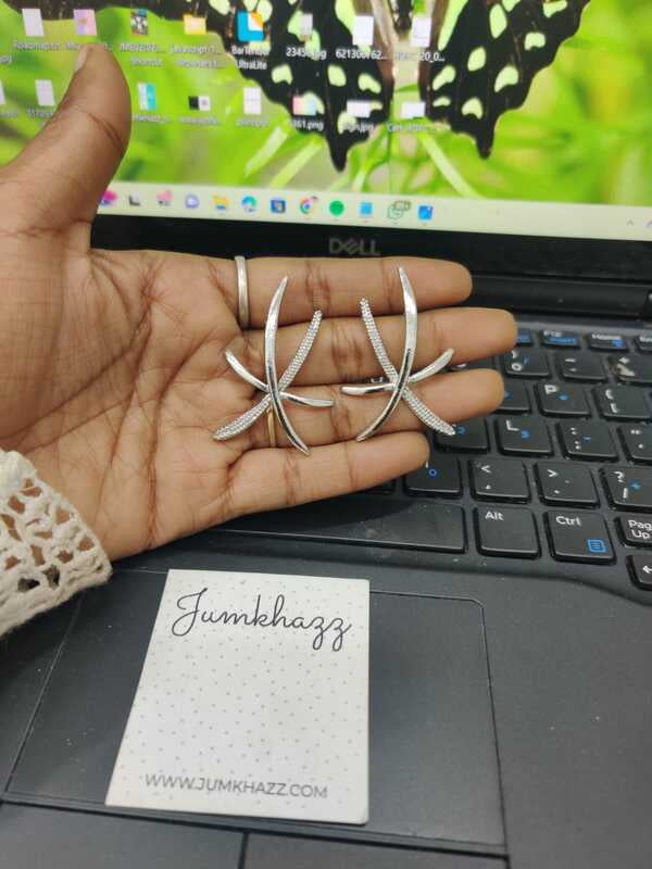 Statement Earing JFE383