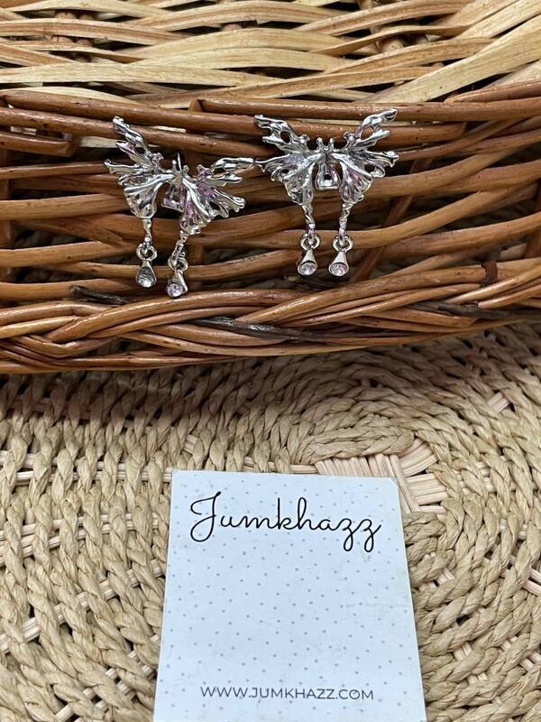 Butterfly stud JFE612