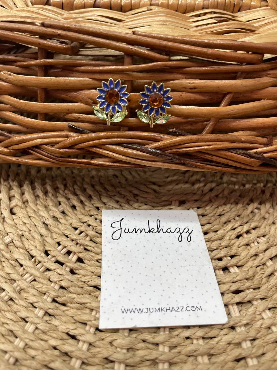 Sunflower stud JFE662