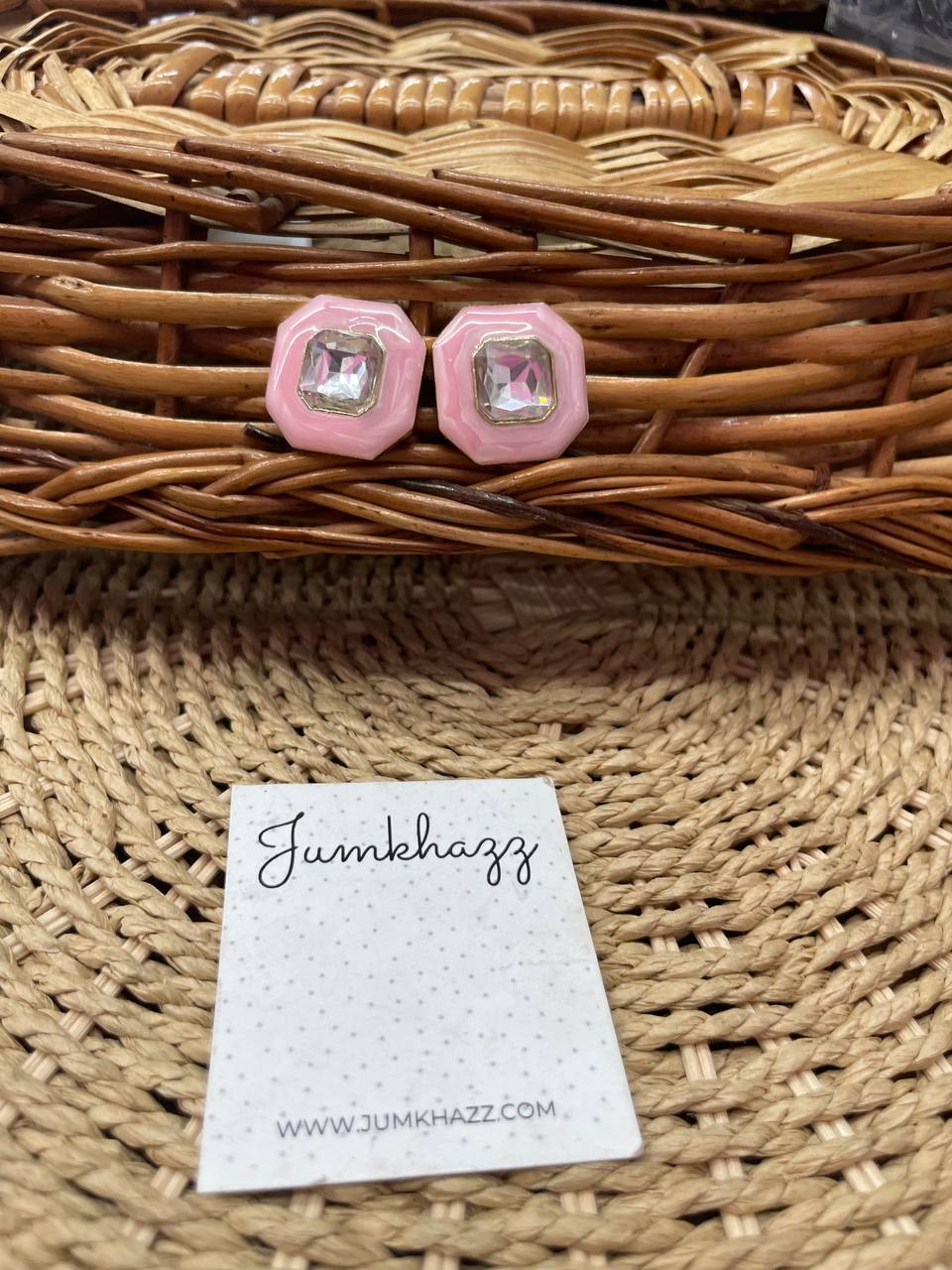Rose stud JFE668