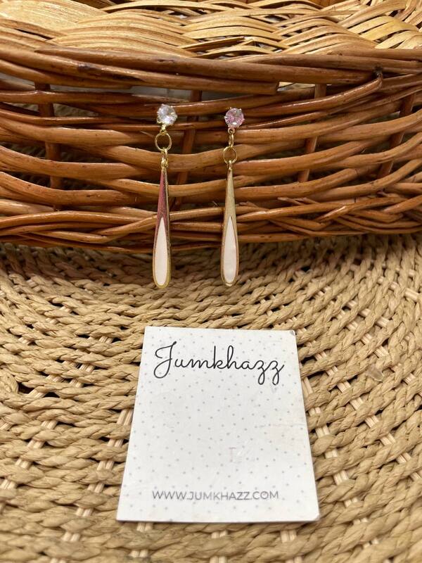 Long fashion earring JFE684