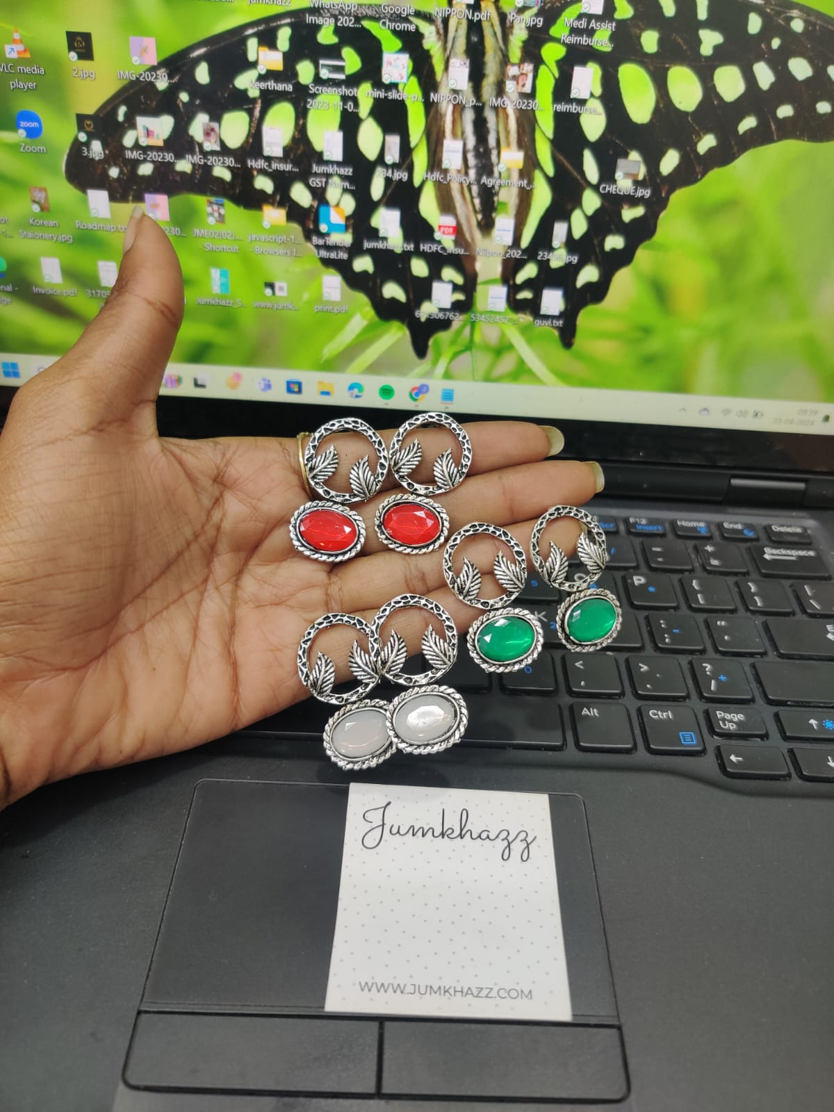 Colorfull Stud JFF34