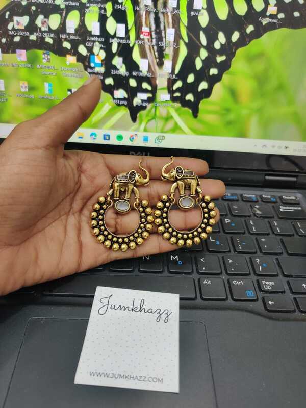 Antique Elephant JGS163