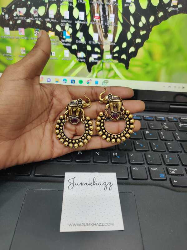 Antique Elephant JGS163