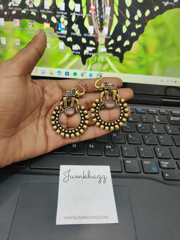 Antique Elephant JGS163