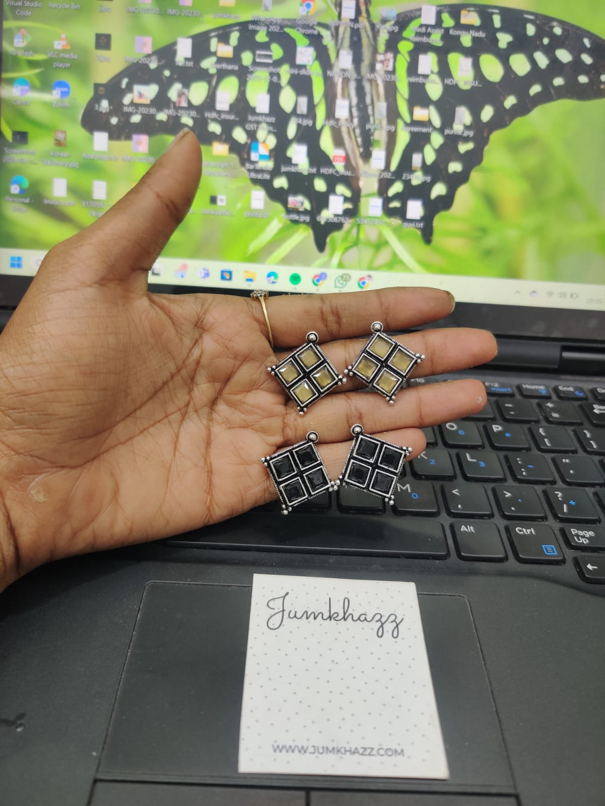 German silver stud JGS199