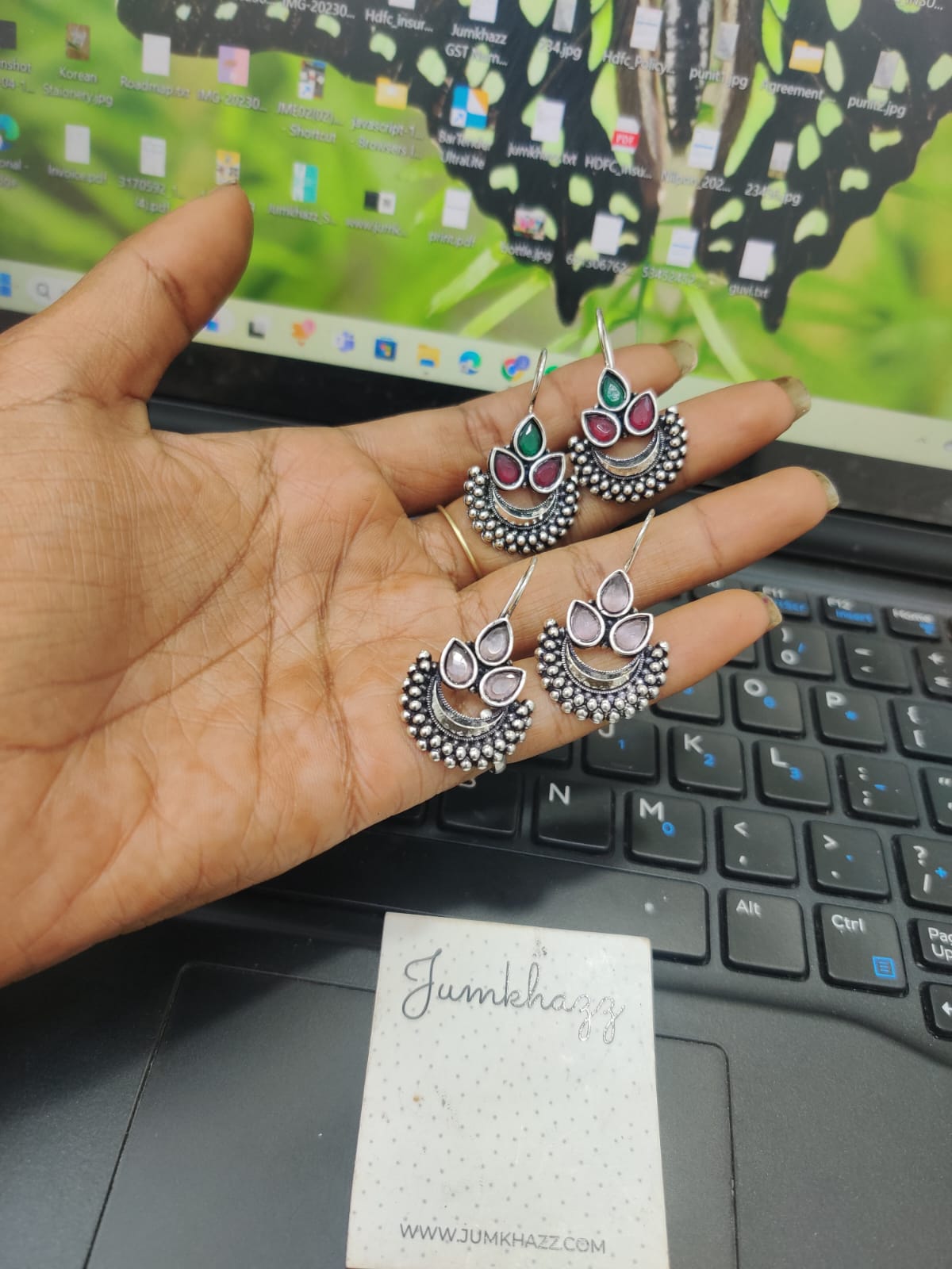 oxidised stud JGS235