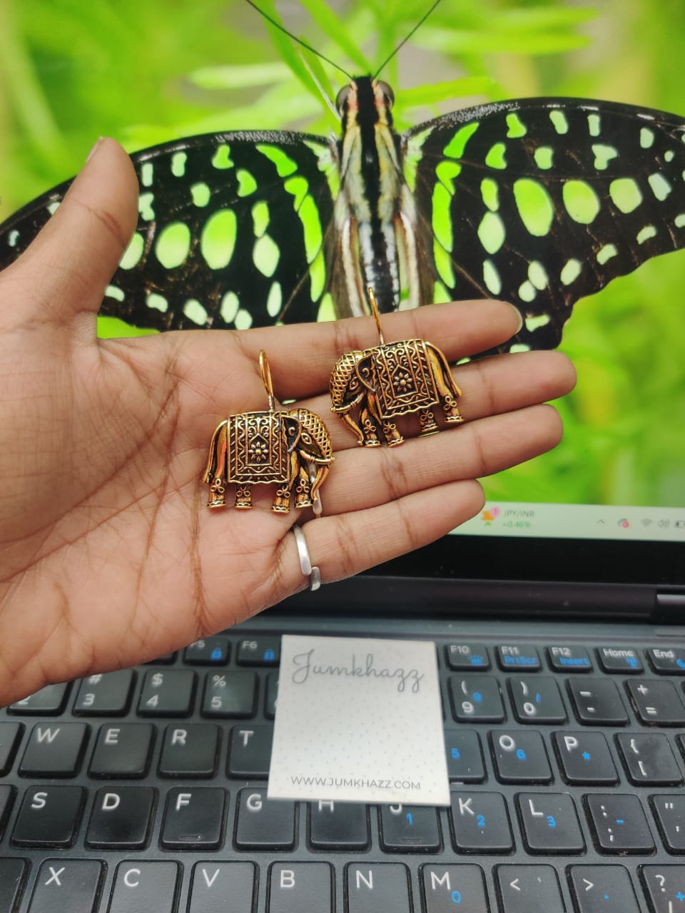 Antique Elephant JGS270