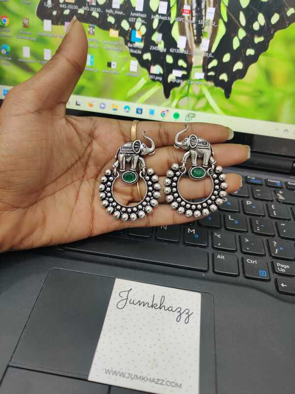 Elephant Stud JGS334