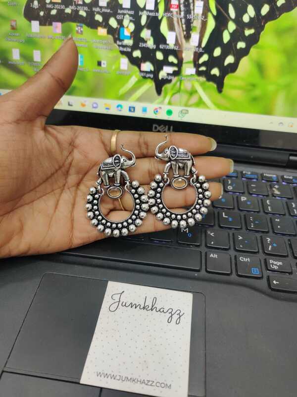 Elephant Stud JGS334