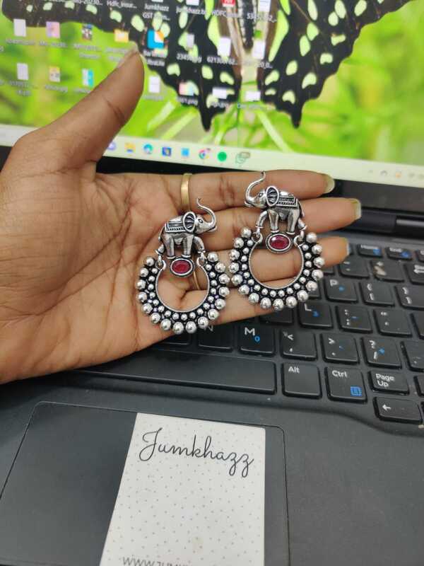 Elephant Stud JGS334