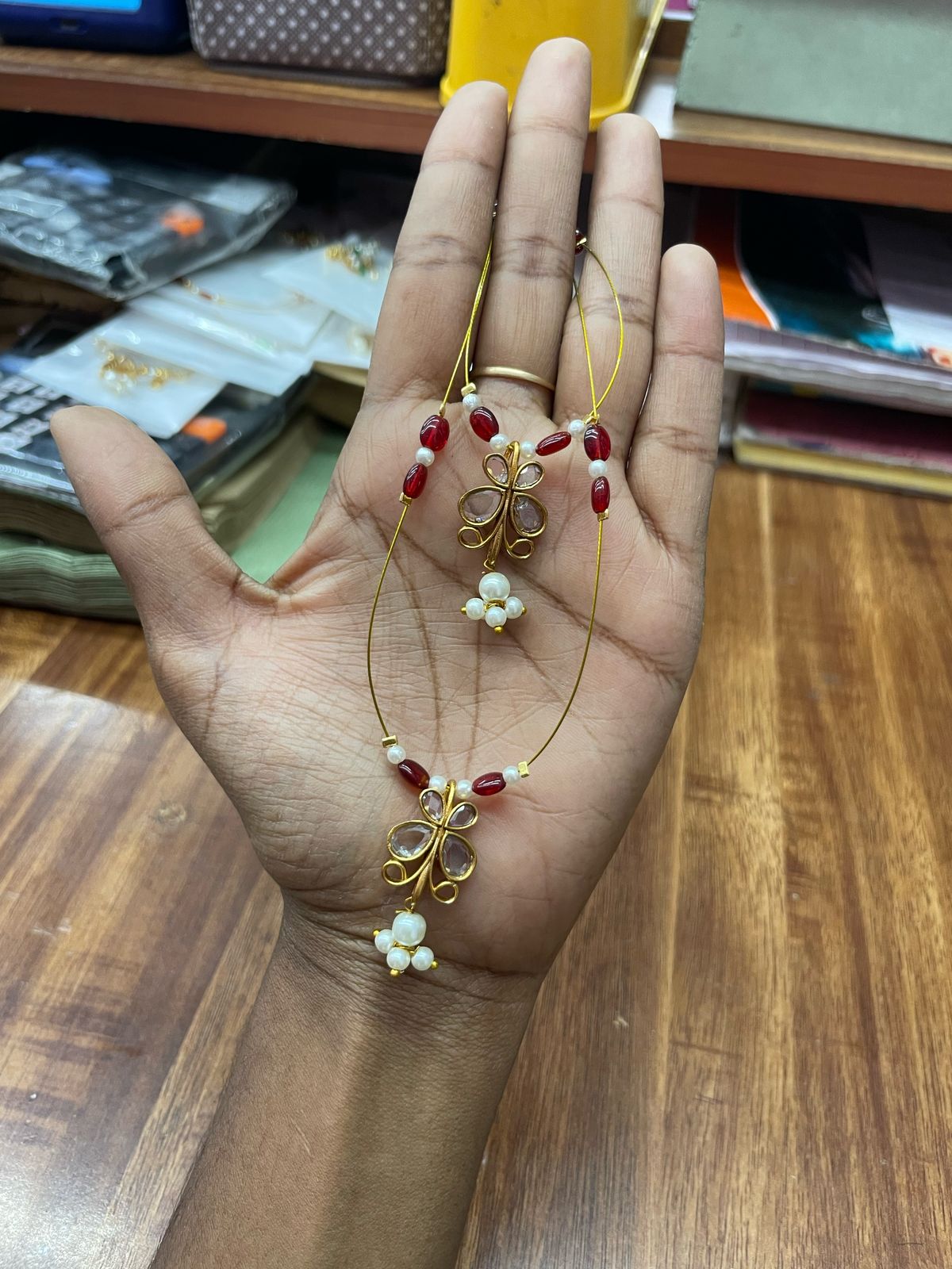 Two Layer Butterfly Invisible Chain (JIC29)