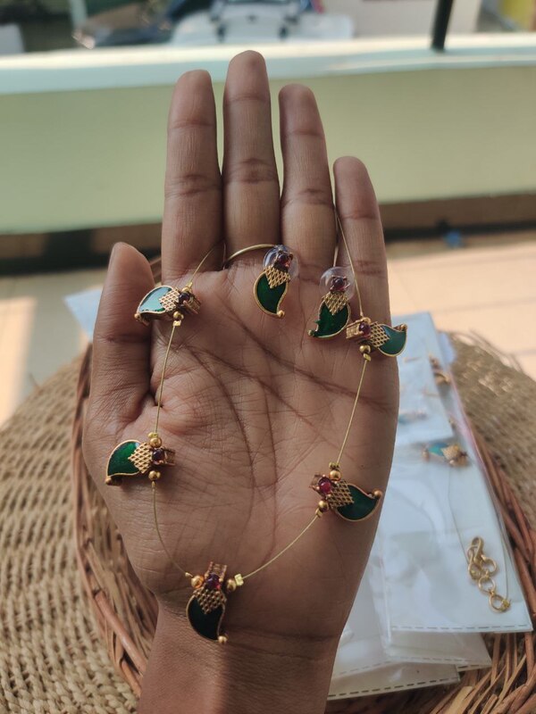 Palaka invisible chain JIC39