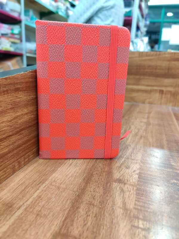 Checked Note (JKSNN25)